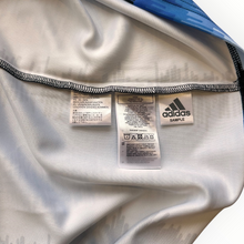 Load image into Gallery viewer, 2022-23 Manchester United Adidas Retro Icon GK Shirt BNWT Sample Size M (Fits L)
