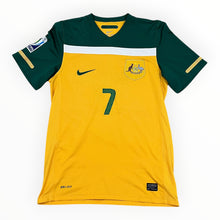 Load image into Gallery viewer, 2010-11 Australia Nike Home Shirt #Emerton7 Size S
