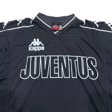 Load image into Gallery viewer, 1995-96 Juventus Kappa Training Shirt Size M
