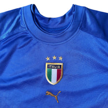 Load image into Gallery viewer, 2004-05 Italy Puma Home Shirt Size M
