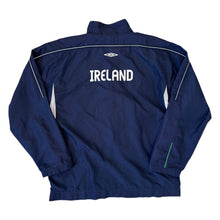 Load image into Gallery viewer, 2002 Republic Of Ireland Umbro Tracksuit Jacket Size L
