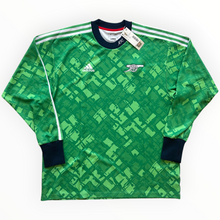 Load image into Gallery viewer, 2022-23 Arsenal Adidas Retro Icon GK Shirt BNWT Sample Size M (Fits L)
