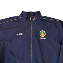 Load image into Gallery viewer, 2002 Republic Of Ireland Umbro Tracksuit Jacket Size L
