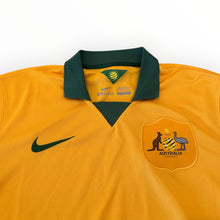 Load image into Gallery viewer, 2014-15 Australia Nike Home Shirt Size M
